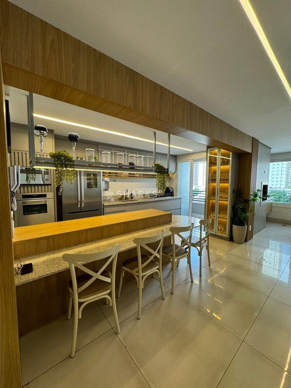 0F6C8C28-2ED7-4B15-A859-E32AF5DA04C1