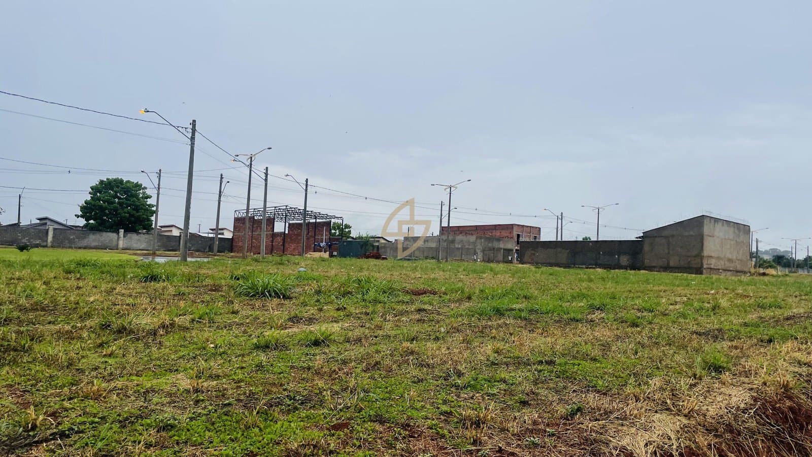 Lote Res. Cidade Jardim 240m²