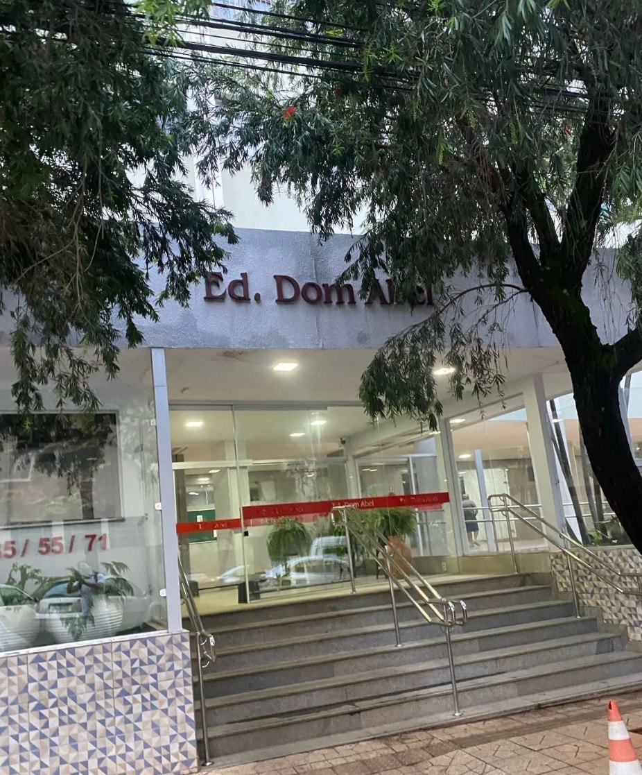 Apartamento amplo setor Central