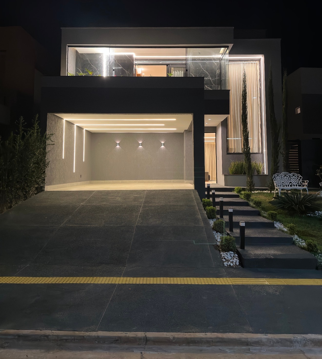 Sobrado Jardins Capri 202m²