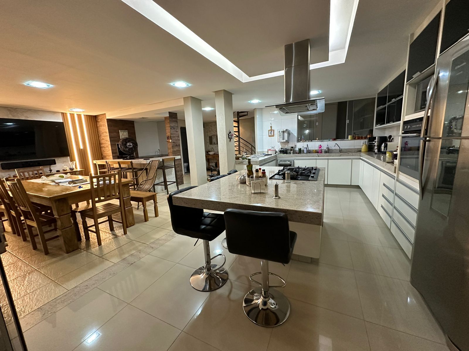 Casa Parque das Laranjeiras 420m²