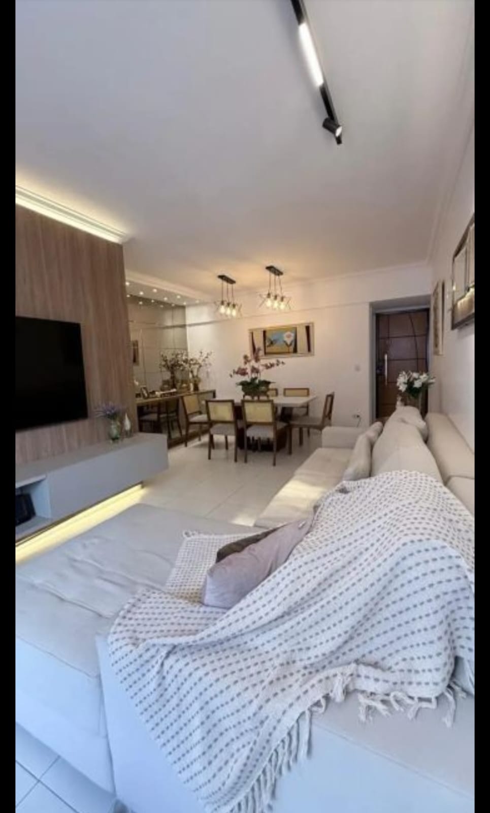 Apartamento No Setor Bela Vista - Resicendial Tauari 83m²