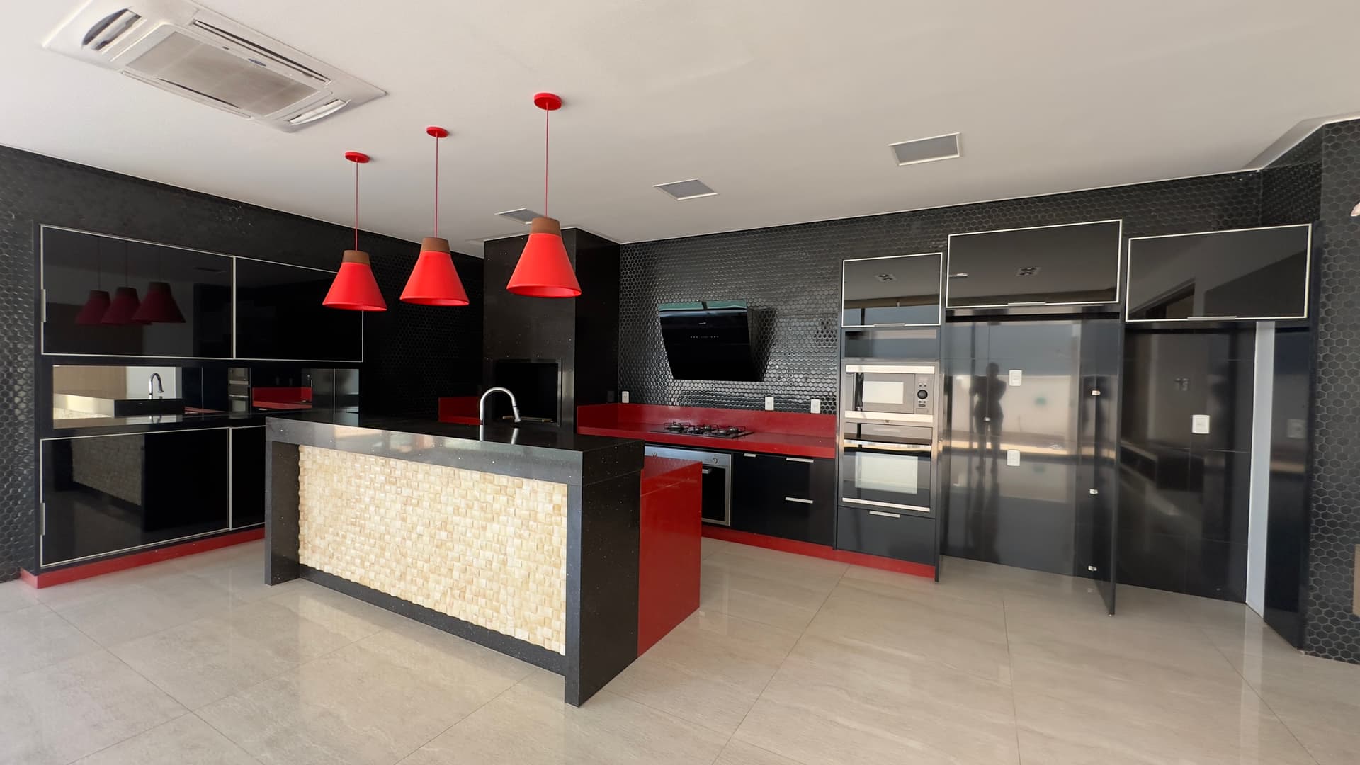 Sobrado Jardins Verona 395m²