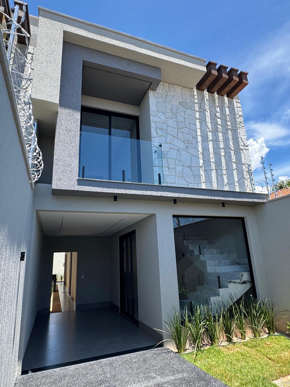 Casa Sobrado Jardim Vila Boa 175m²