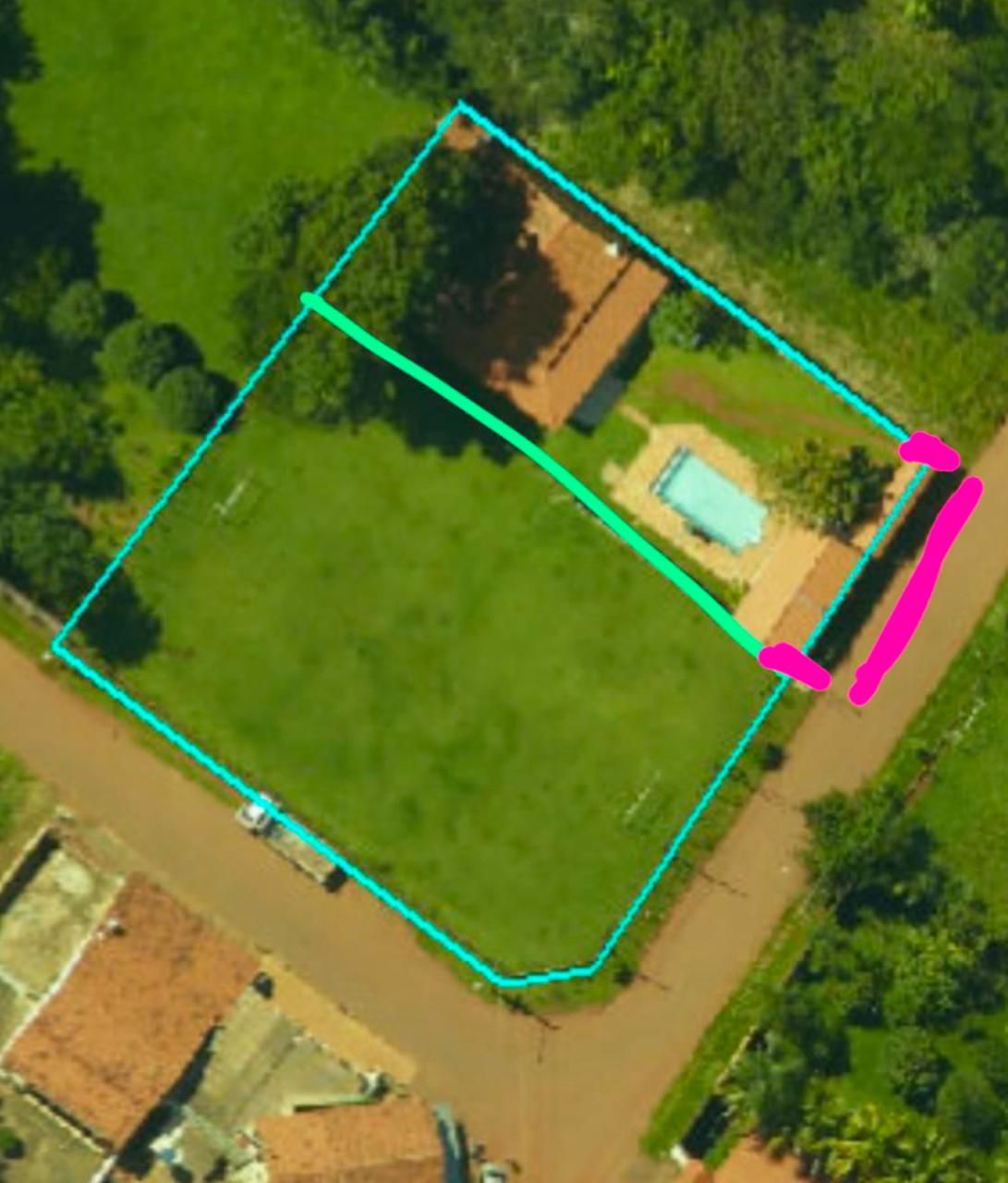 Casa Com 100 m² em Terreno de 2.223,95 m² Setor Privê Residencial Elza Fronza