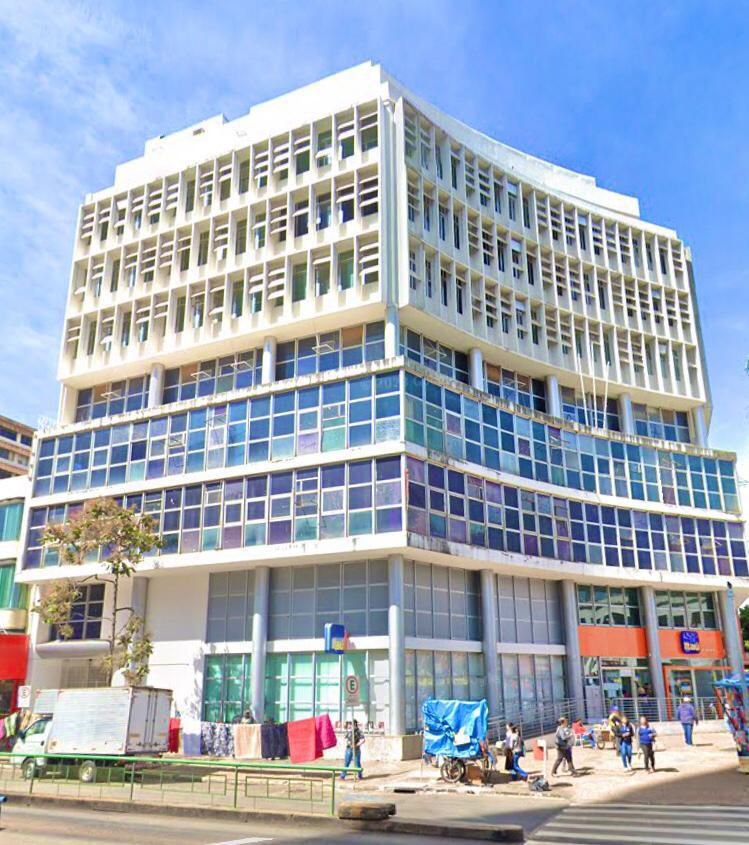 Prédio Comercial no Centro - 7498,50m²
