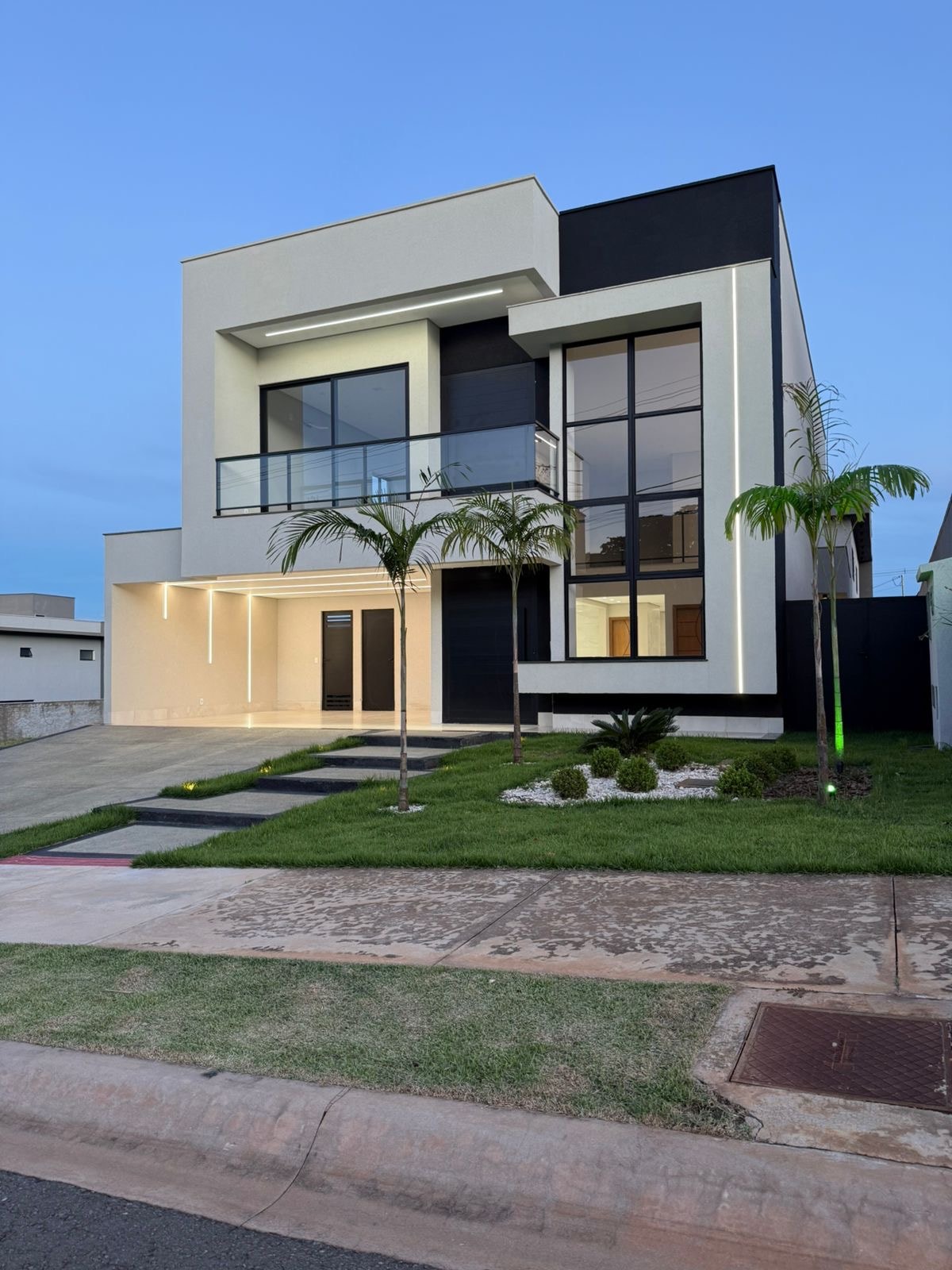 Sobrado Parqville Pinheiros 239m²