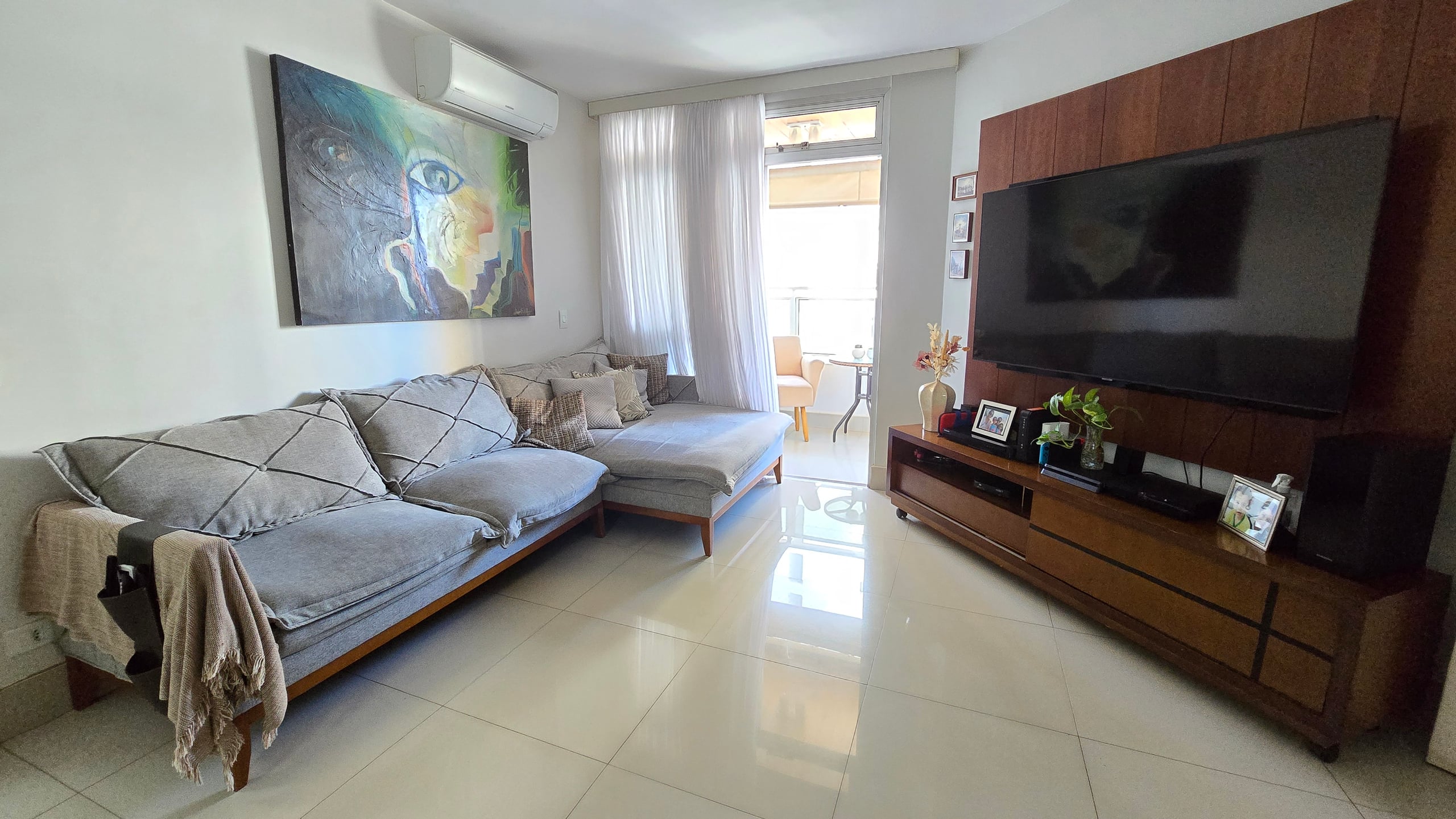 Apartamento 3 Quartos sendo 1 suíte | T-33 Setor Bueno 113m²