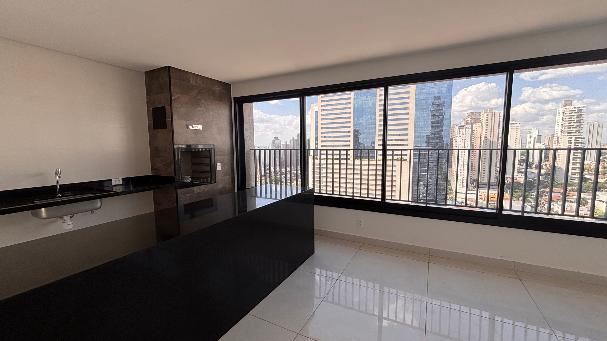 Penthouse Cristal Tower 202m²