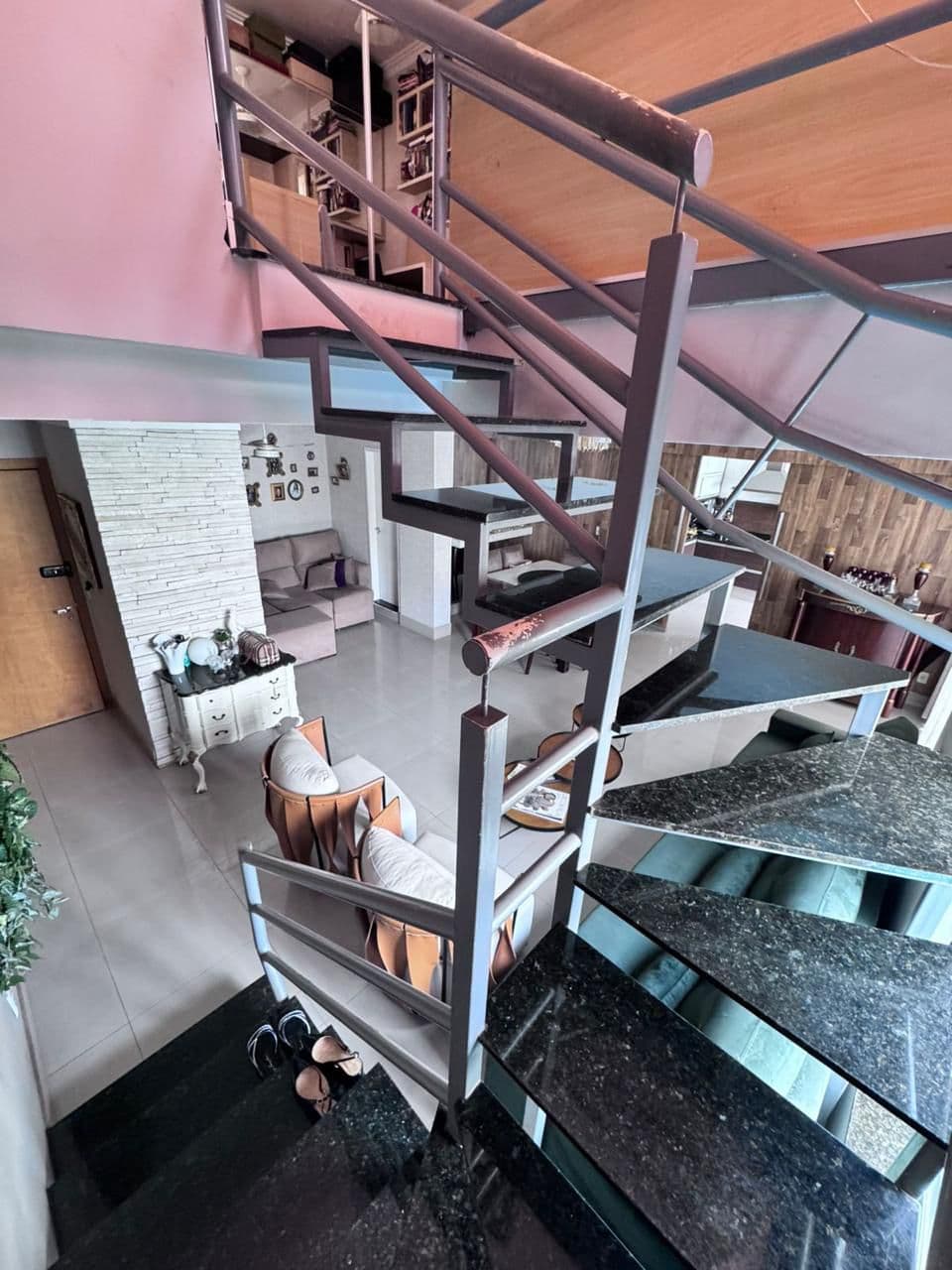 Cobertura Ed. Casablanca Bueno - Setor Bueno - 159m²