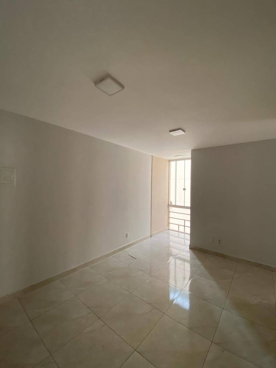 Apartamento Residencial Parque Oeste Goiá 59m²