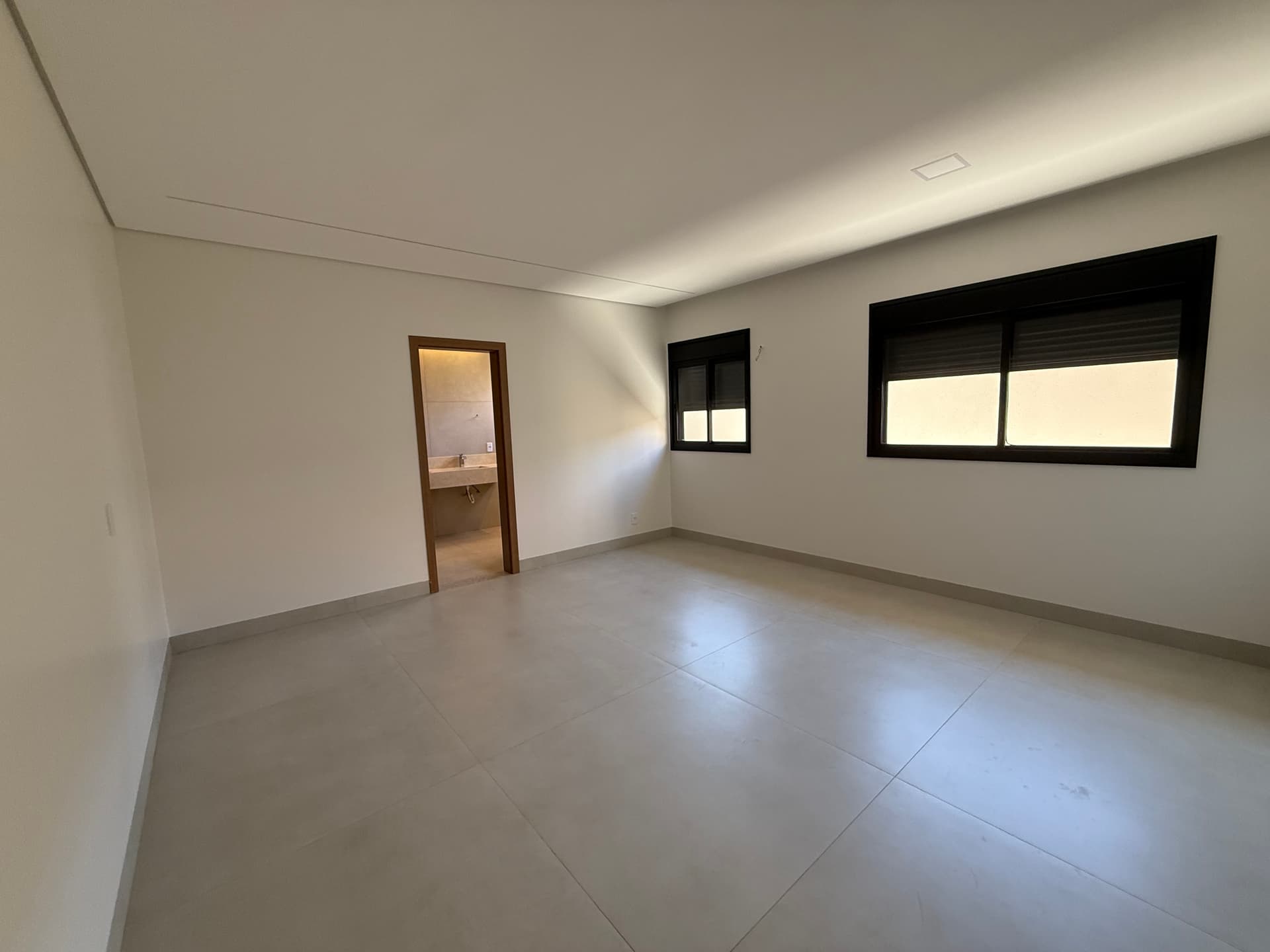 Casa Jardins Bolonha 225M²