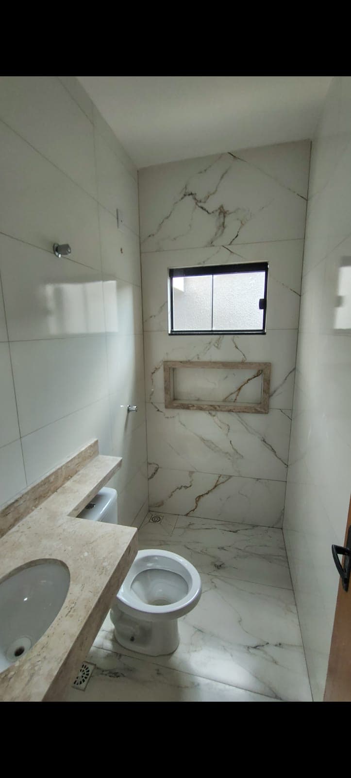 Casa com Área Gourmet | Sala Integrada | Campos Dourados