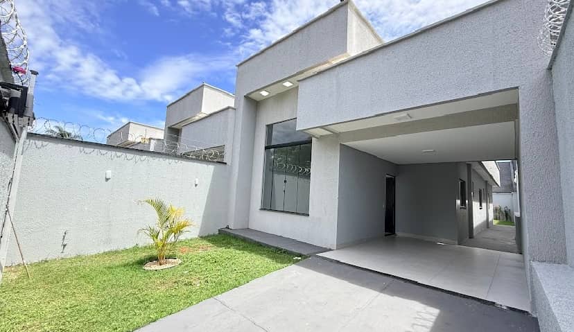 Casa Jardim Helvécia - Aparecida De Goiânia 135m²
