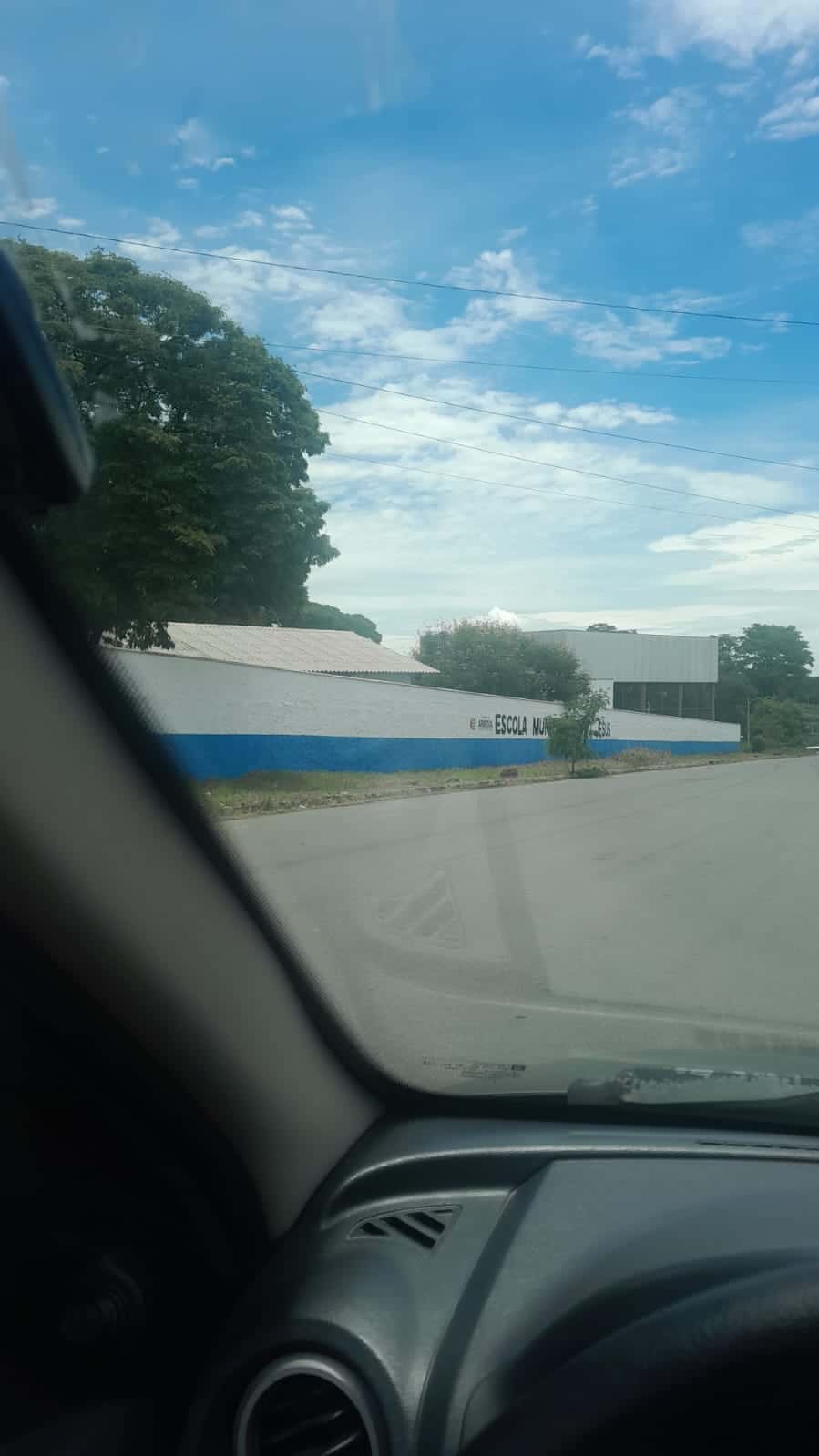 Lote em Aparecida de Goiânia 450m² ( avenida movimentada )