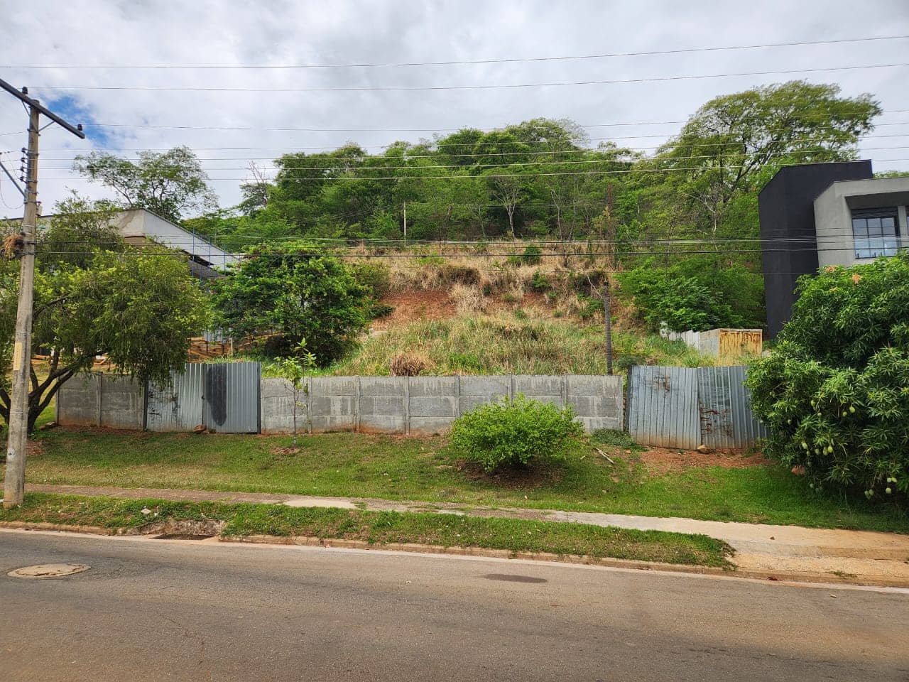 Lote Condomínio Aldeia do Vale 1622m²