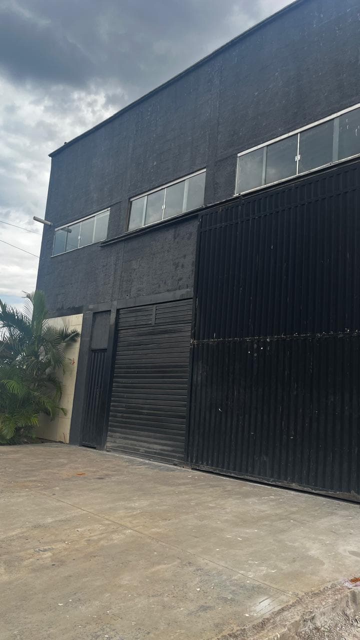 Galpão Setor Três Marias 296m²