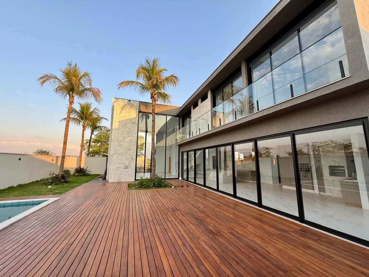 Sobrado Portal do Sol Garden 575M²