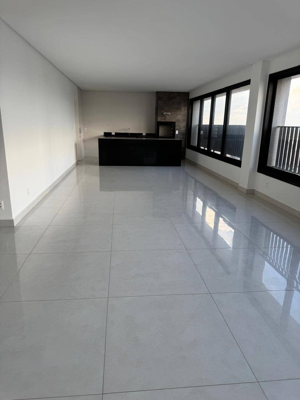 Apartamento Cristal Tower 202m²