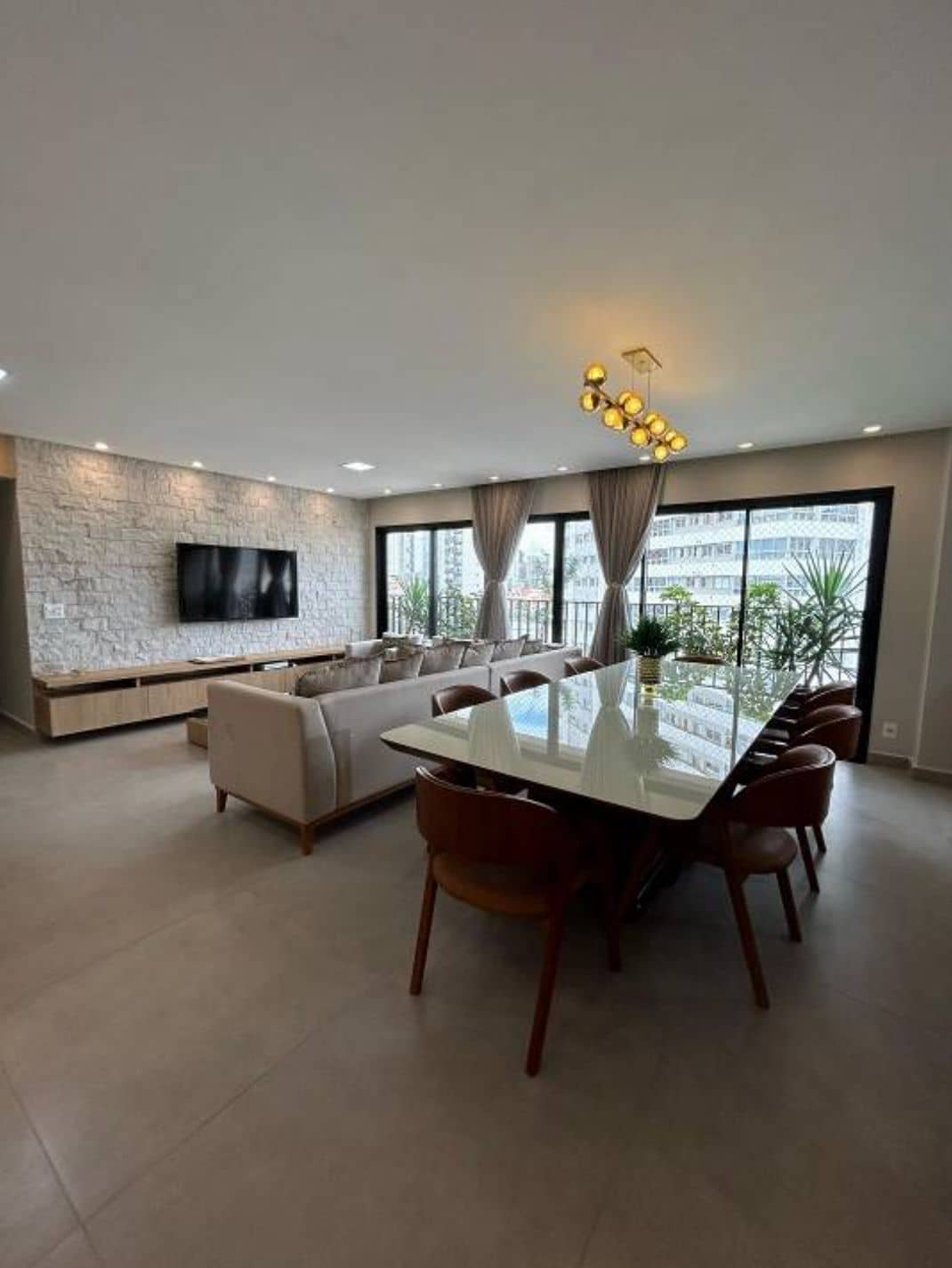 Luiz Apartamento 138m² Mobiliado - 3 Suítes - 1.500.000