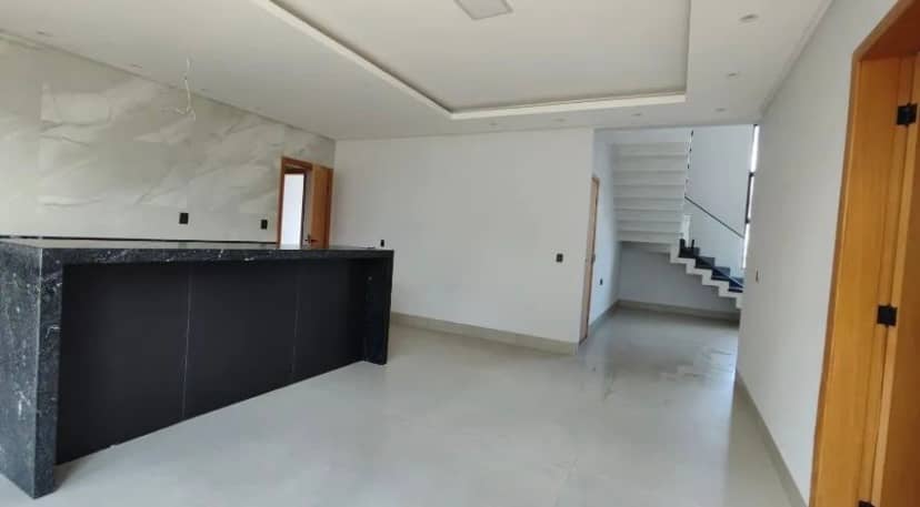 Sobrado Jardins Bolonha 243m²