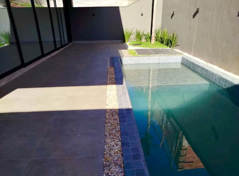 Sobrado Jardins Capri 4 suítes 260m²