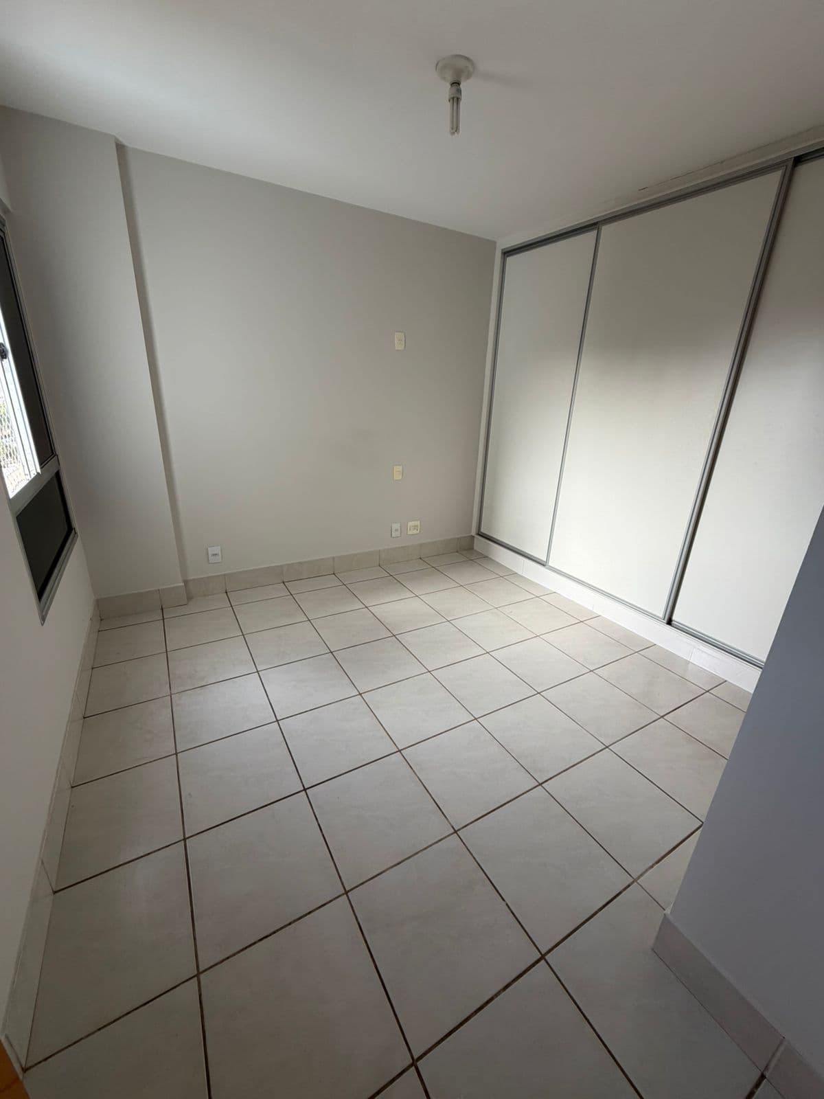 Apartamento à venda no Jardim Goiás 78m²