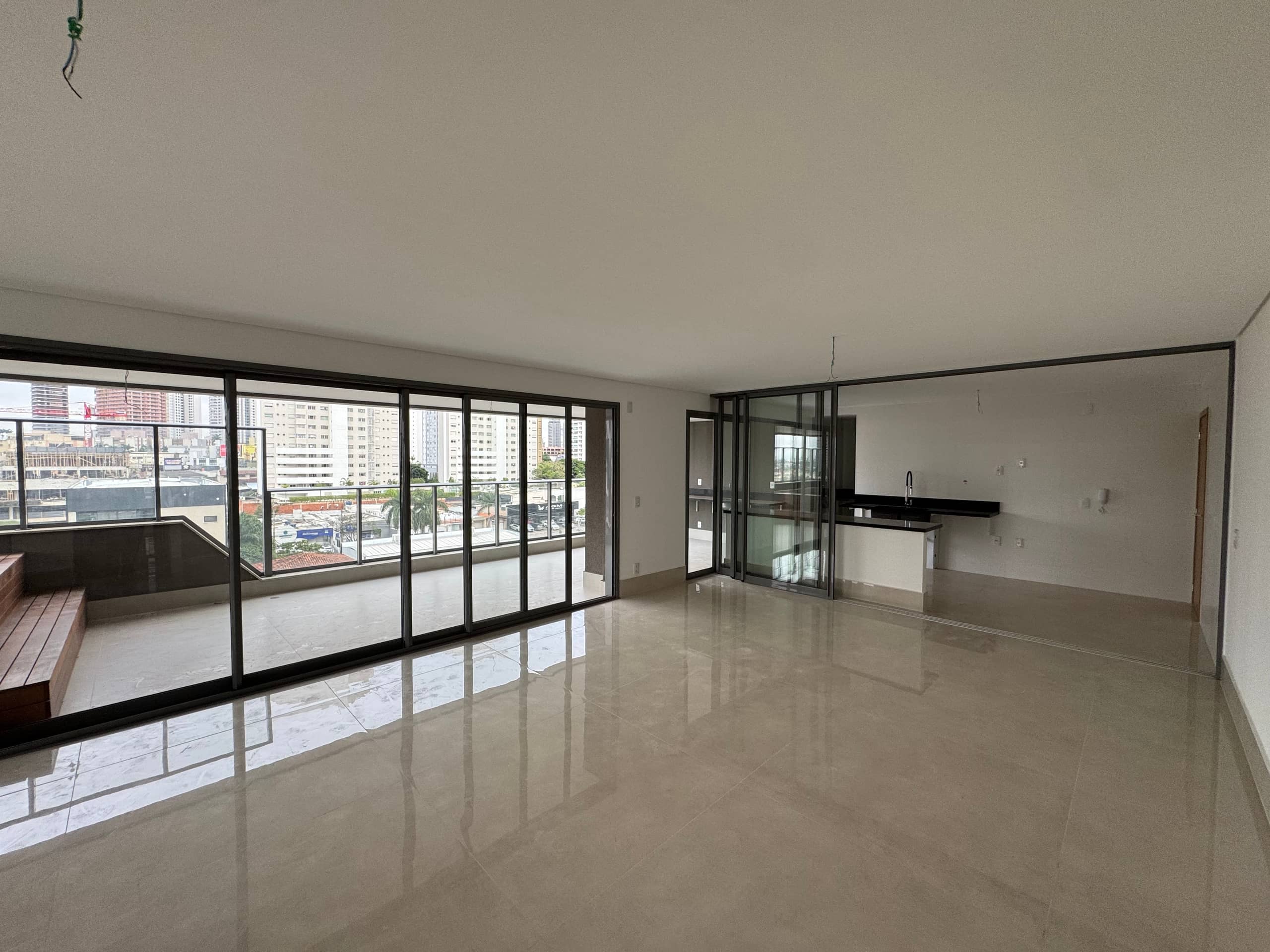 Opus Penthouse Bougaville 226m²