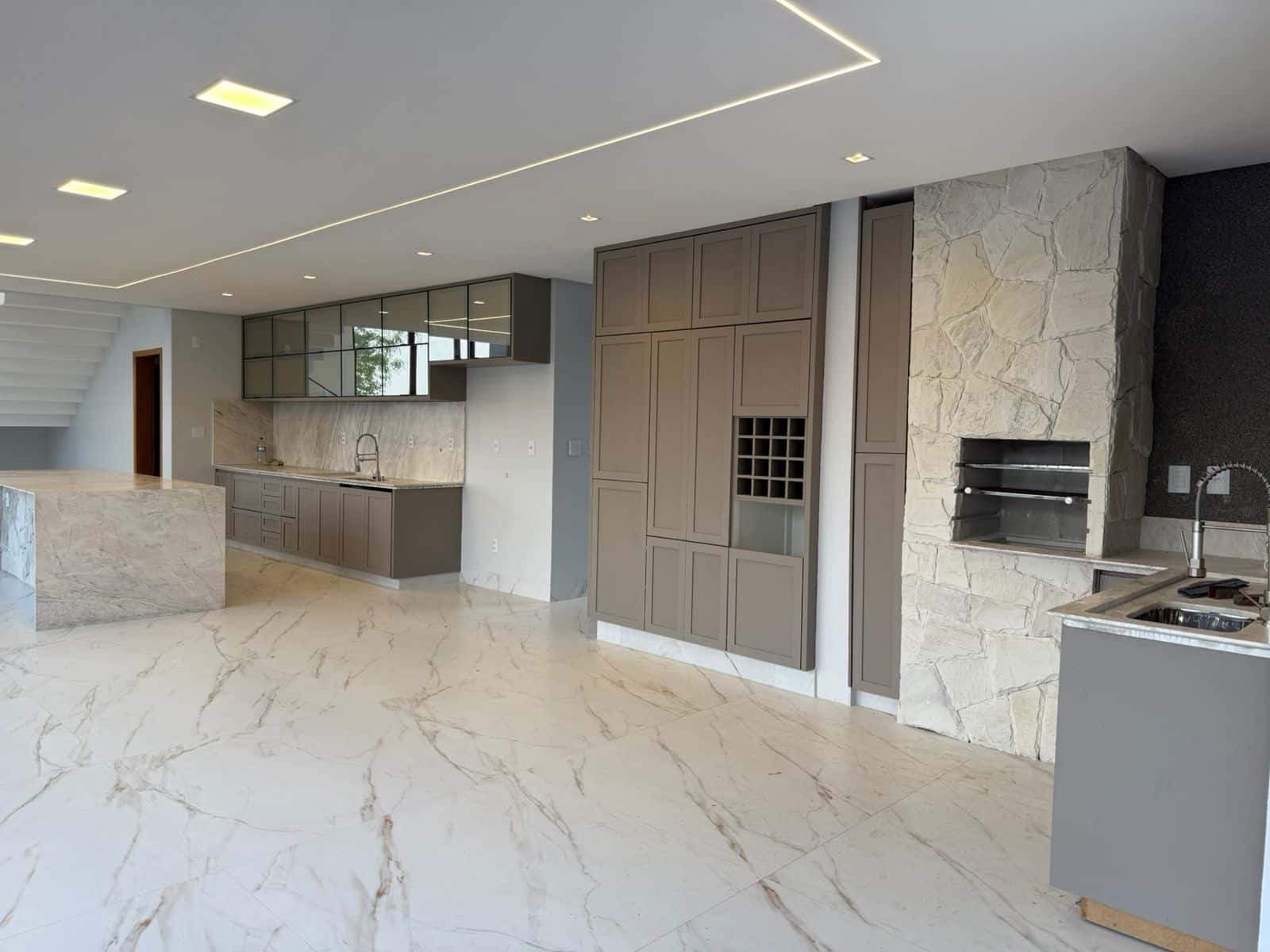 Sobrado Portal do Sol Garden 575M²