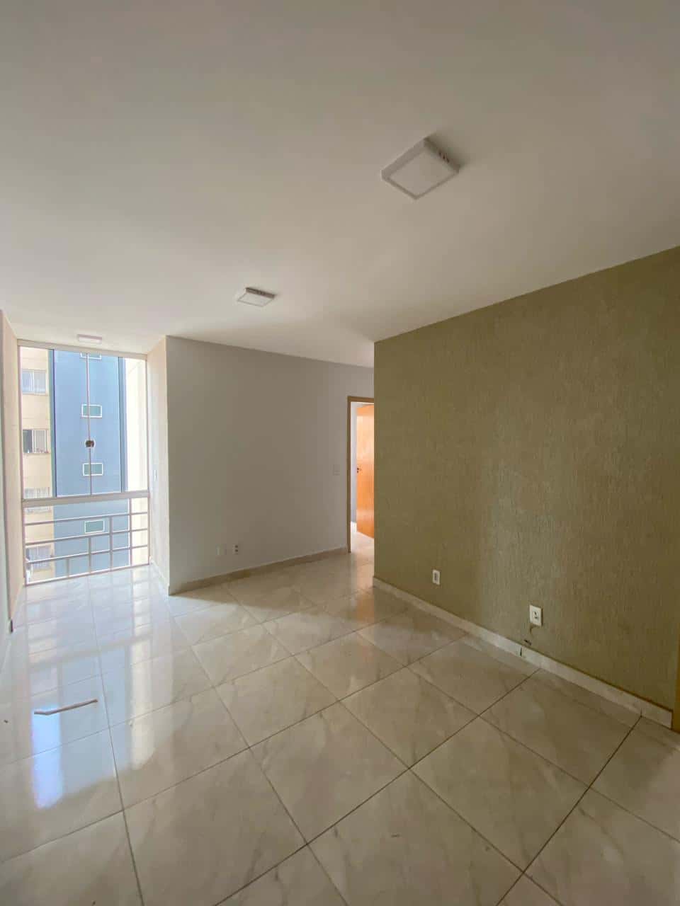 Apartamento Residencial Parque Oeste Goiá 59m²
