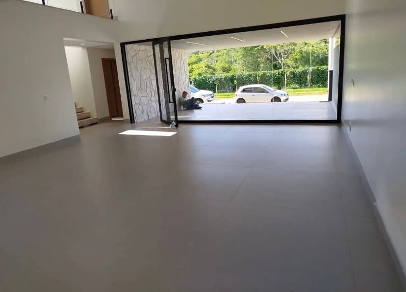 Sobrado Jardins Capri 4 suítes 260m²