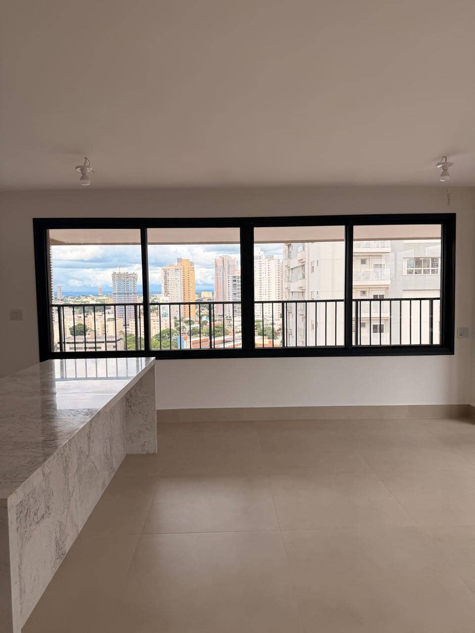 Apartamento Terraço Bougainville 244m²