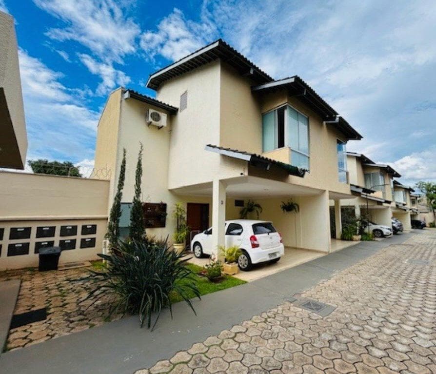 Sobrado em Condominio