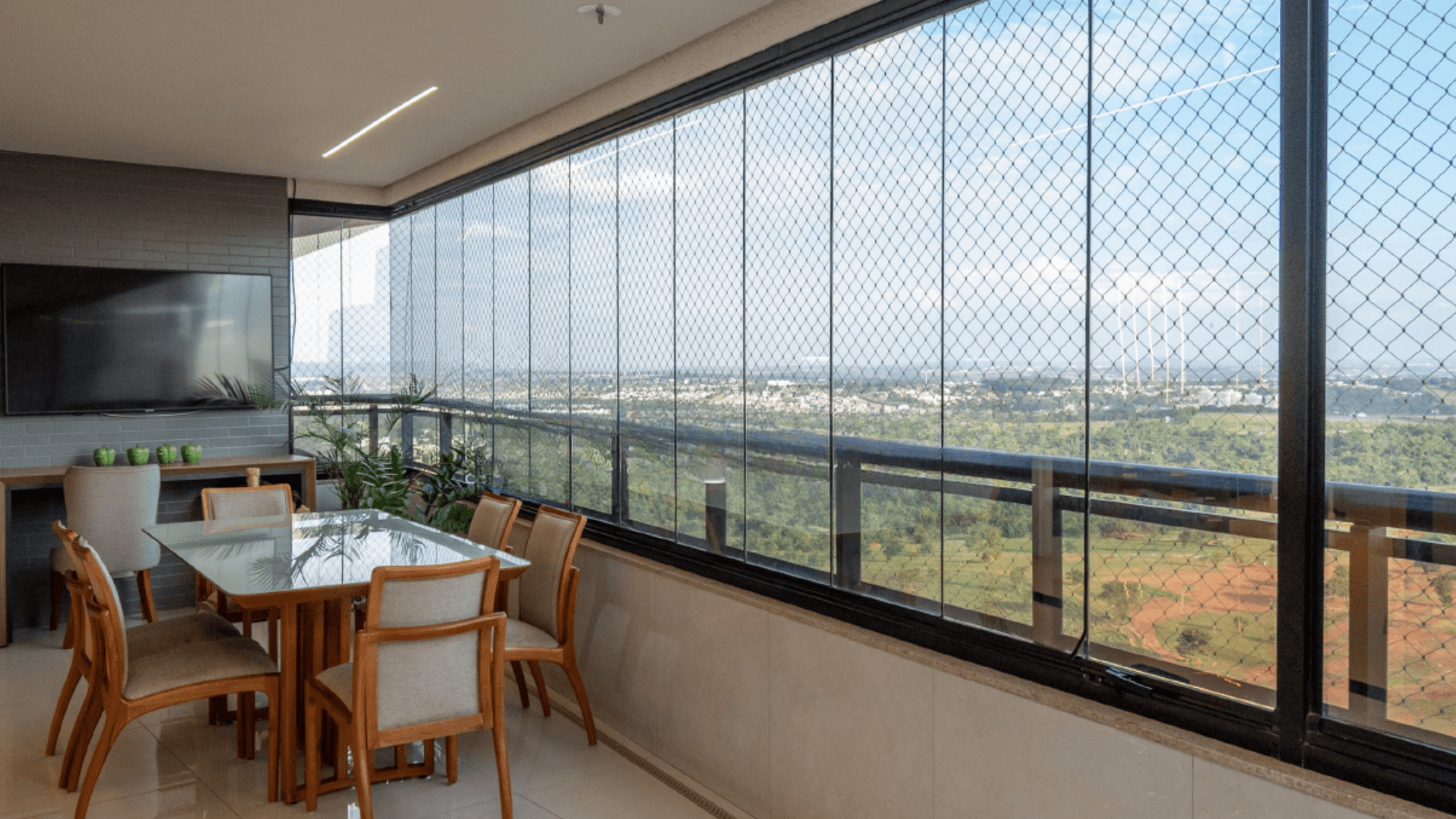 Penthouse mobiliada e decorada - 269M²