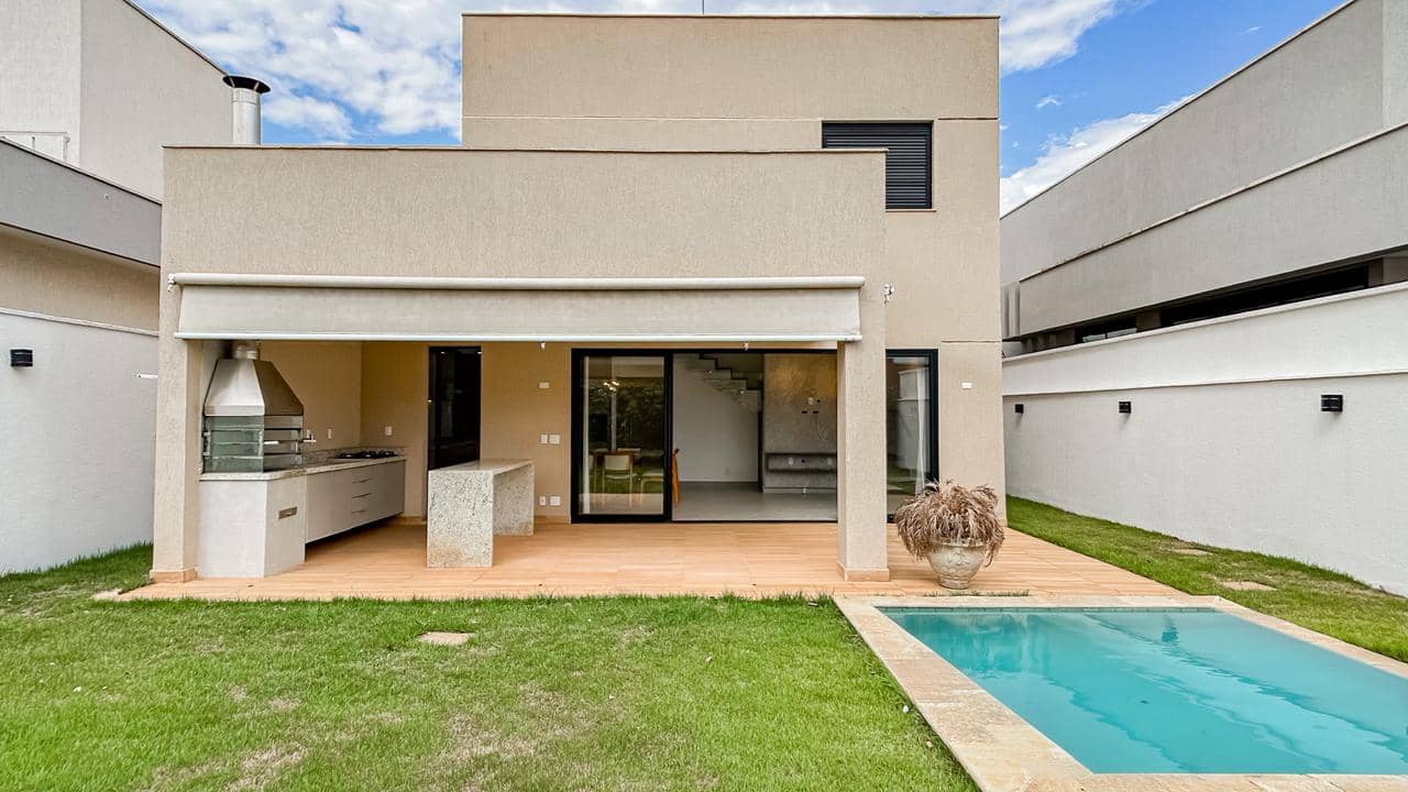 Casa Sobrado Jardins Bolonha 161m²
