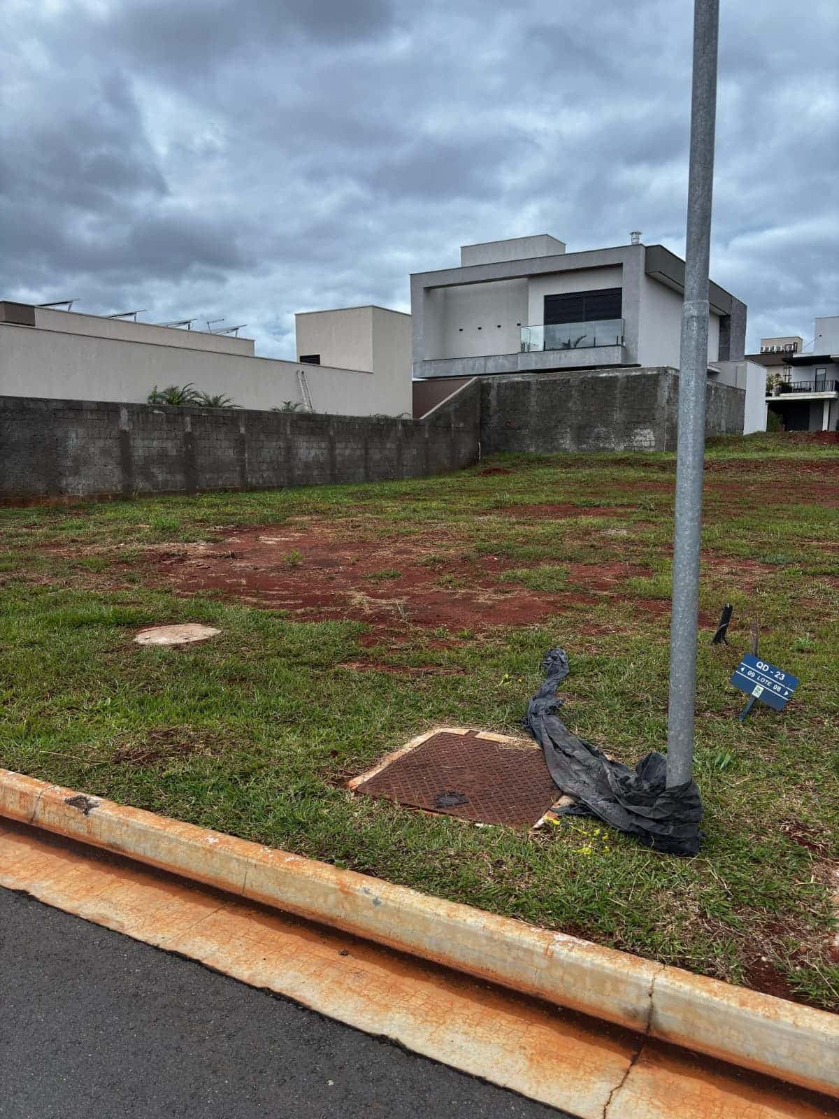 Vendo Lote Jardins França 418m²