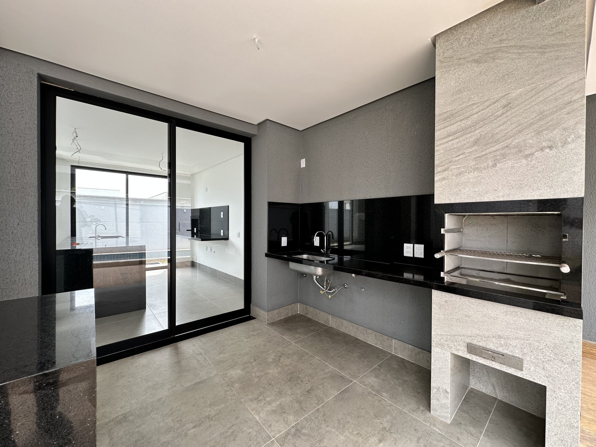 Casa Sobrado Jardins Bolonha 307,14m²