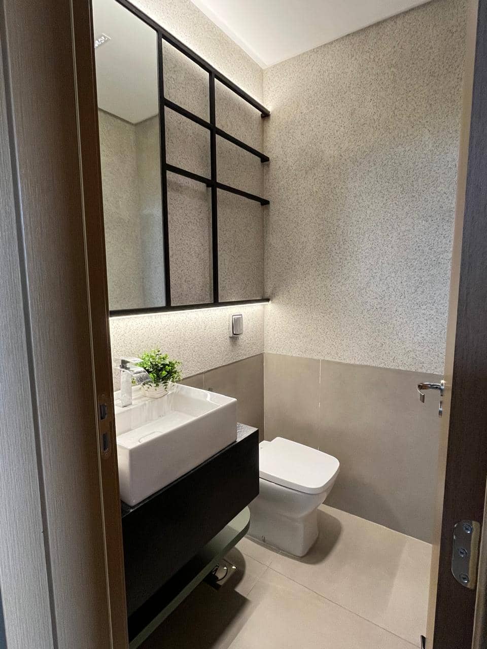 Sobrado Jardins Capri 230m²
