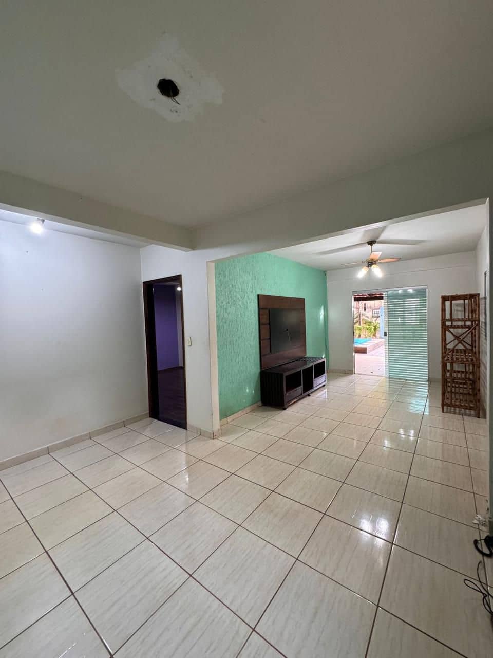 Casa Setor Santa Genoveva 240m²