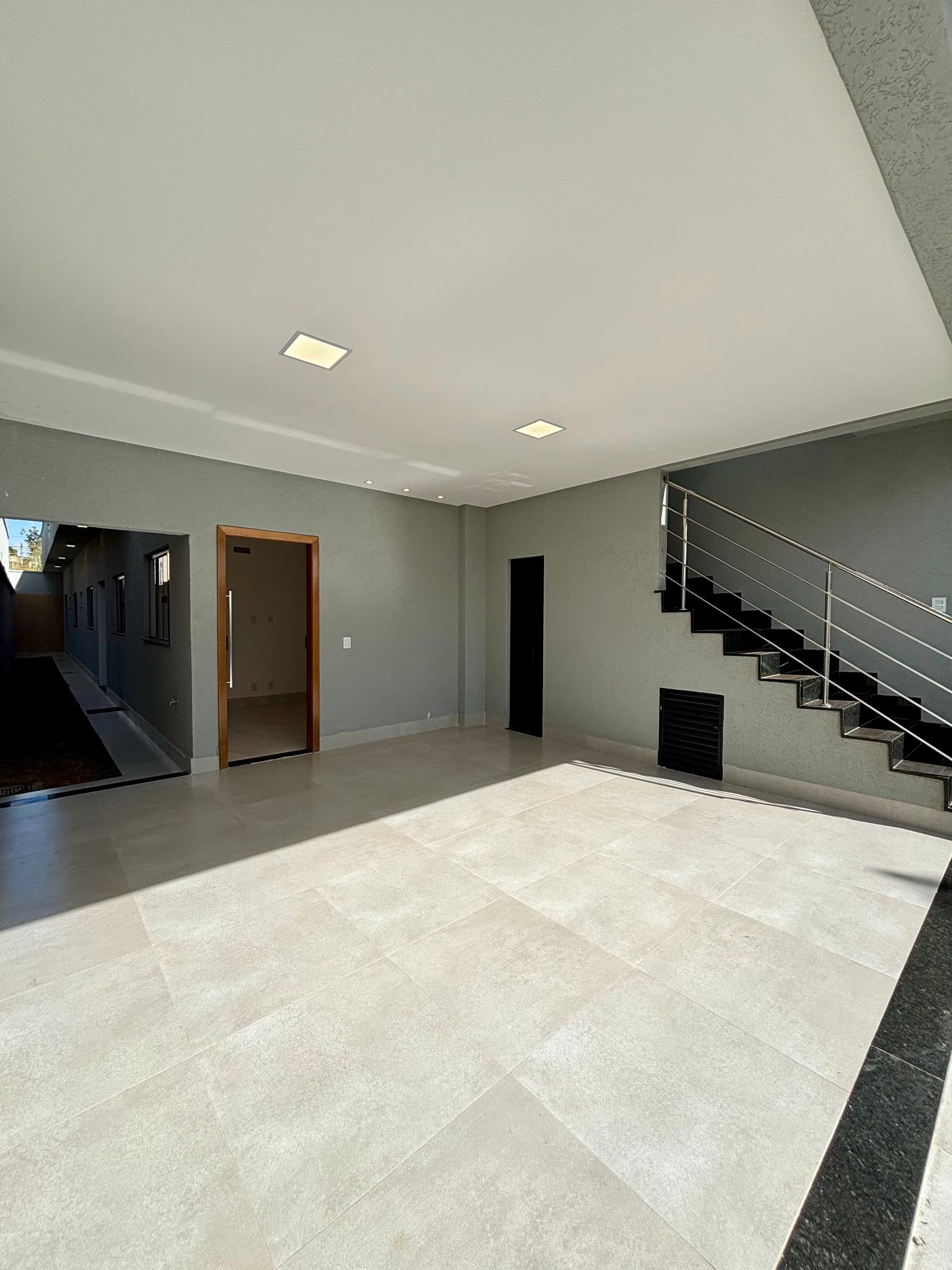 Casa Sobrado Village garavelo 165m²