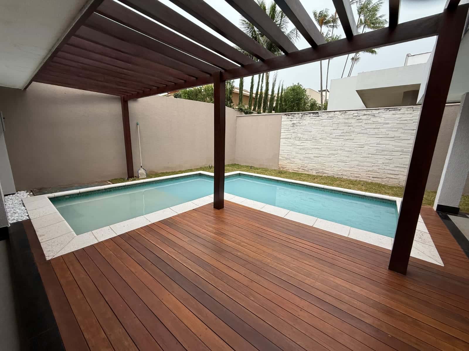 Sobrado Portal do Sol 1 407m²