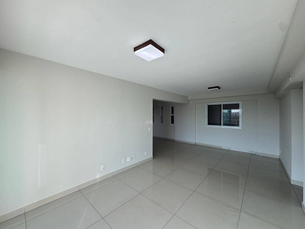 Apartamento Edifício Alamandas 169m²