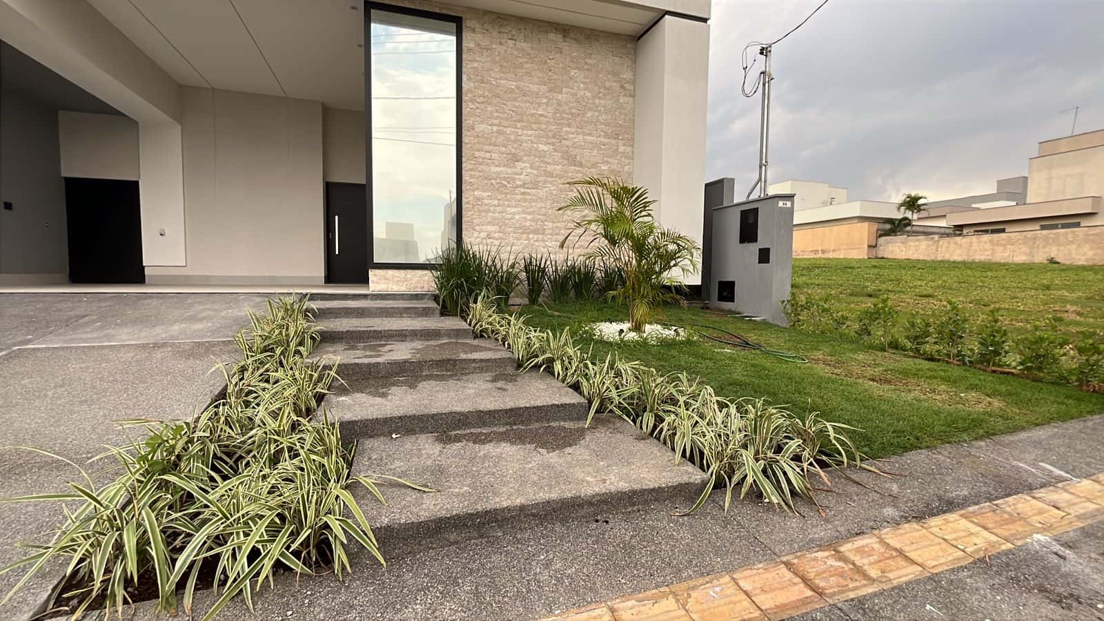 Casa Jardins Nápoles 360M²