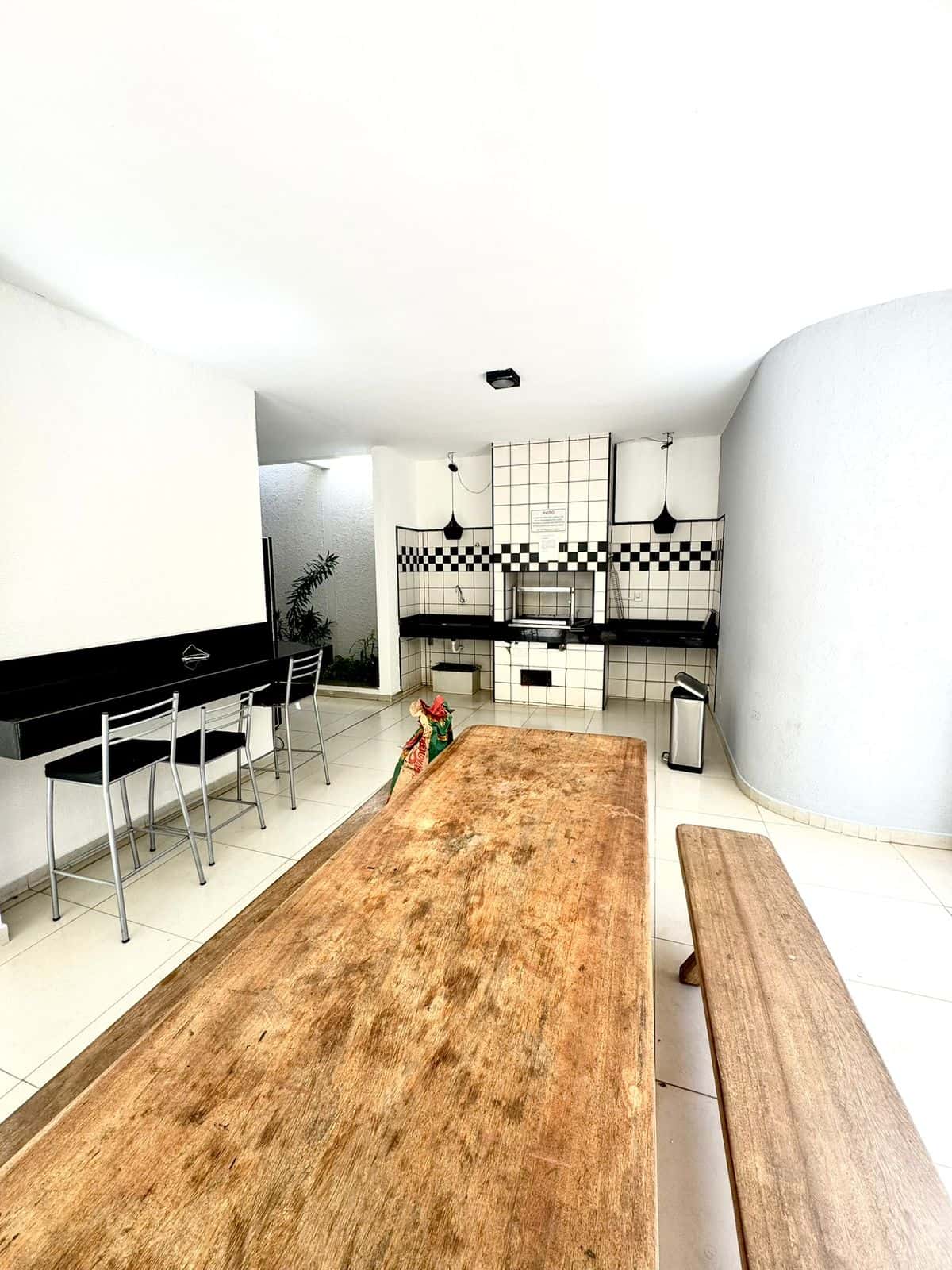 Apartamento Edifício Paul Ricard 100M²