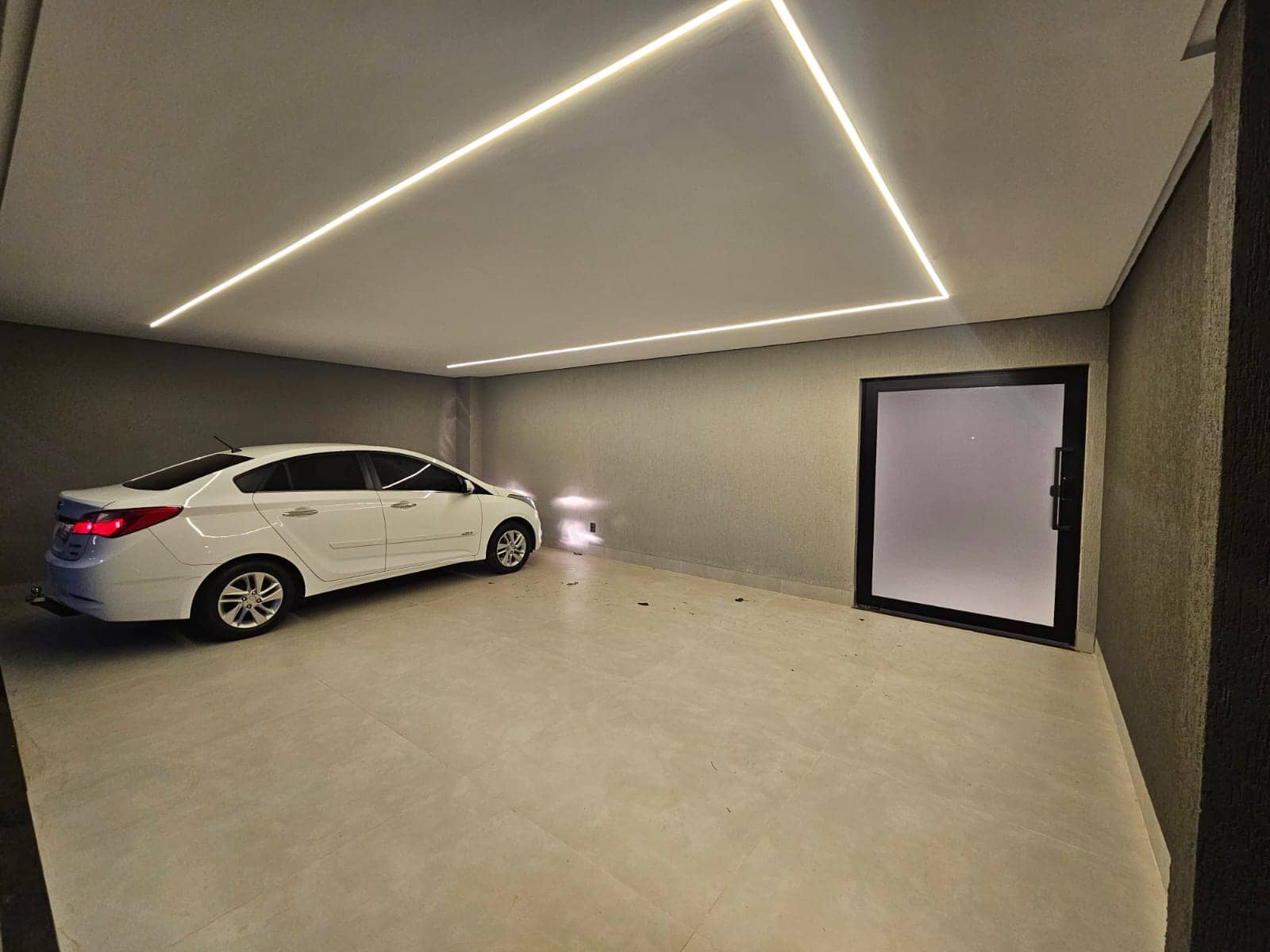 Casa Jardins Bolonha 230m²