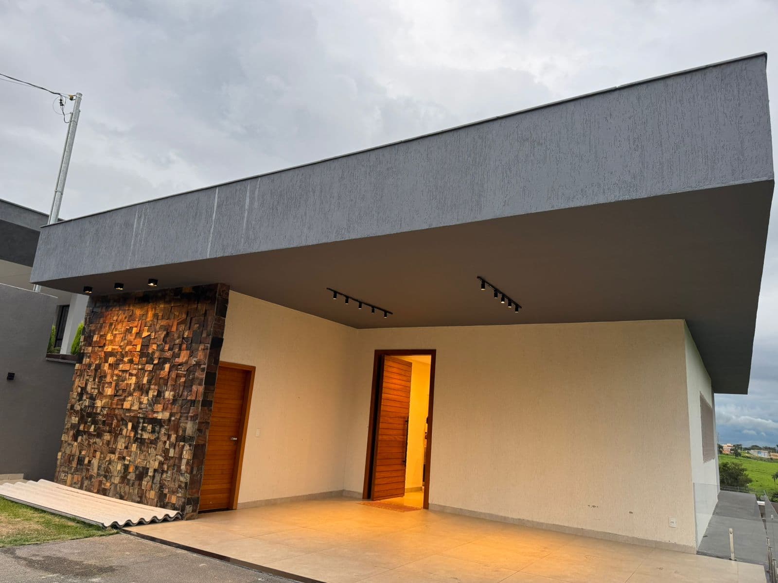 Casa Cond. Vale Verde 260m²