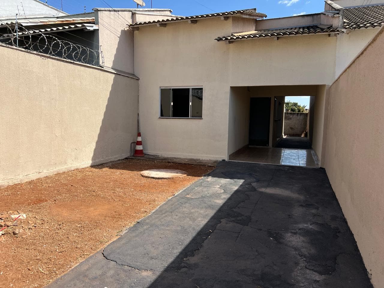 Casa Em Goianira 72m²