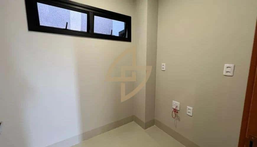 WhatsApp Image 2024-10-29 at 22.41.35