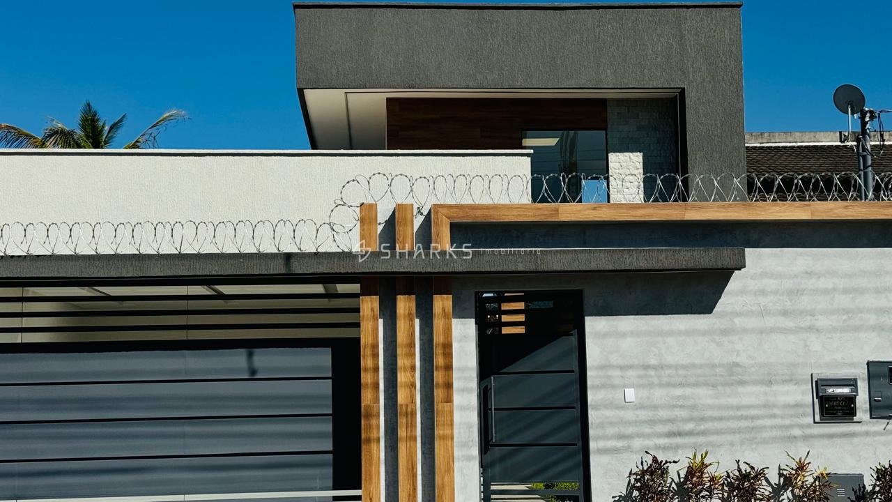 Casa Res. Porto Seguro 300m²