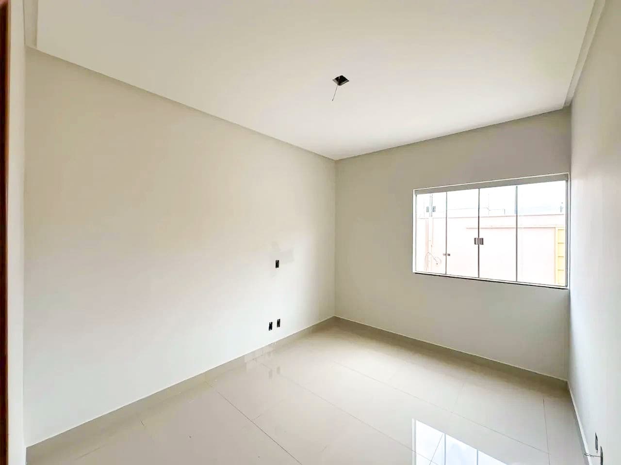 CASA MARAVILHOSA NO MOINHO DOS VENTOS